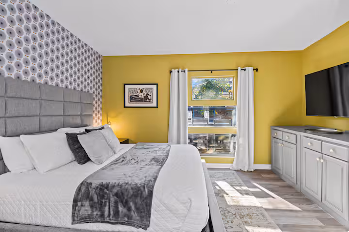 Brookside Vacation Rental Bedroom 2